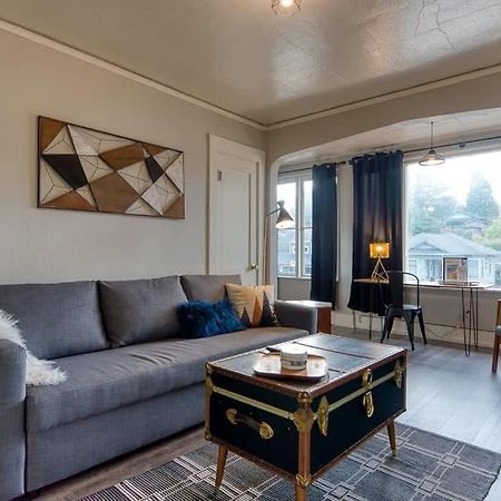 #Stayinmydistrict Historic Apartment Near Downtown Coos Bay Kültér fotó